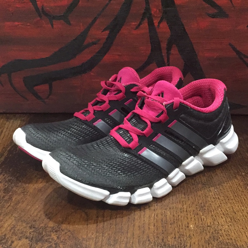 Adidas Tubular Women’s Running size 7